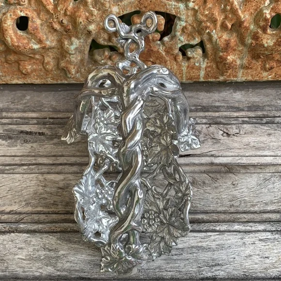 Vintage Arthur Court Wine Bottle Stand - Picture 5 of 12